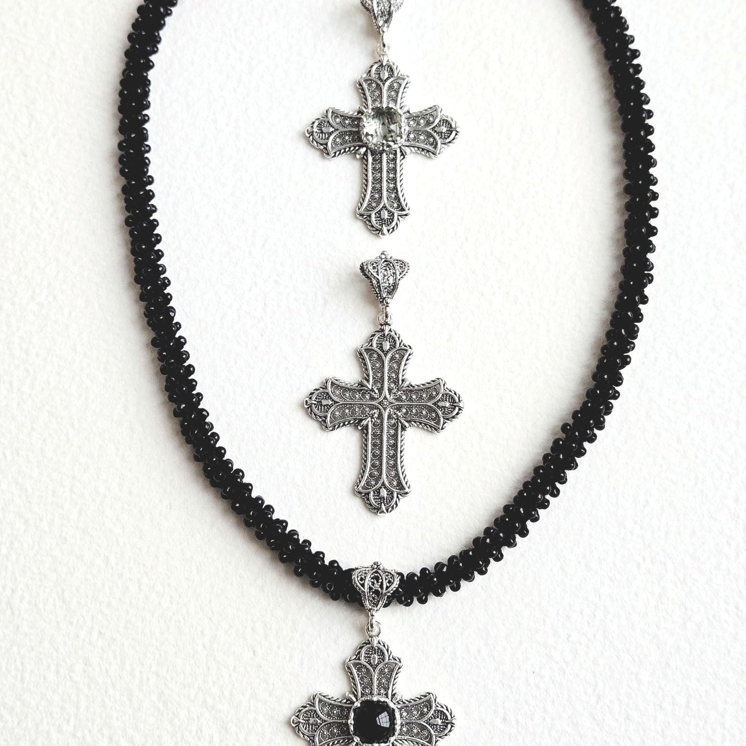 Agape | The Dark Romantic Choker - UnicU Jewelry by Izabela Roginski