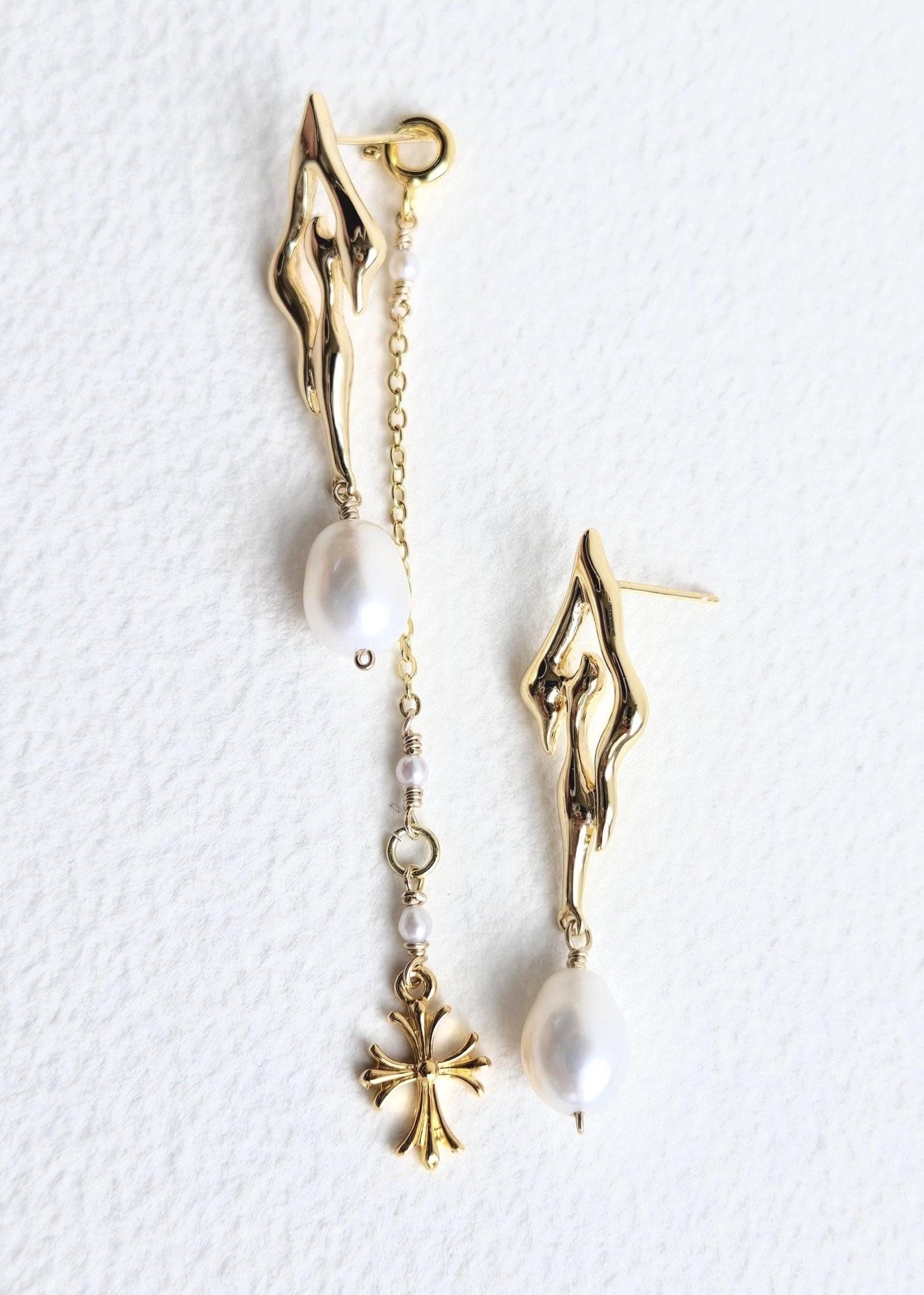 Vinea | Sculptural Transformation Set with Luminous Freshwater Pearls