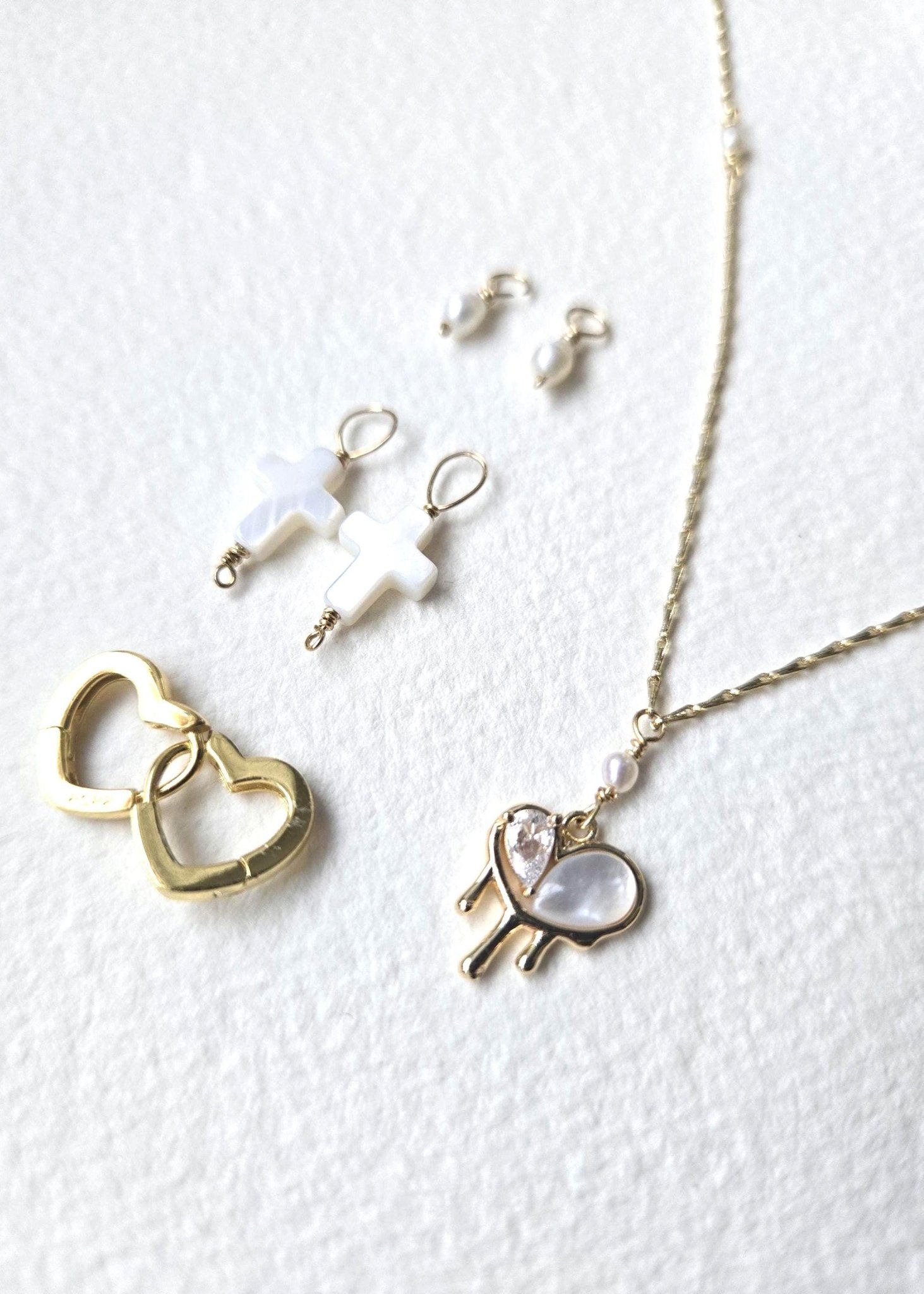 Sacred Heart | Delicate Purity Faith Set - UnicU Jewelry by Izabela Roginski